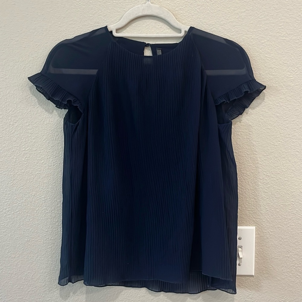 Zara chiffon flowy top. Great condition, pretty navy.